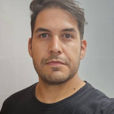Tharis Alves