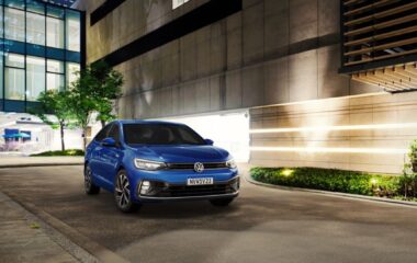 Virtus 1.0 200 TSI Highline Auto 23/24