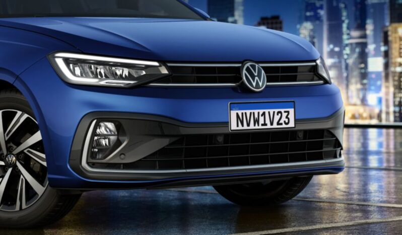
								Virtus 1.0 200 TSI Highline Auto 23/24 cheio									