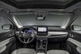Compass 1.3 T270 Longitude Auto 24/25