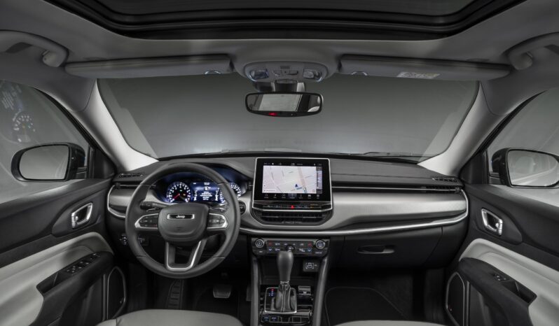 
								Compass 1.3 T270 Longitude Auto 24/25 cheio									