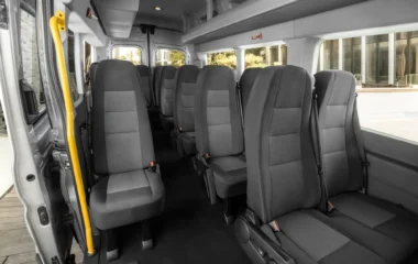 TRANSIT MINIBUS 17+1 460E 2024 (BMA4)