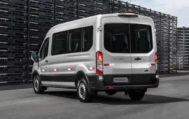 TRANSIT MINIBUS 17+1 460E 2024 (BMA4)