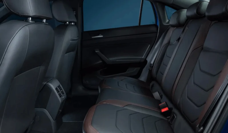 
								Virtus 1.0 200 TSI Comfortline Auto 23/24 cheio									
