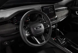 Commander 1.3 T270 Overland Auto 23/23